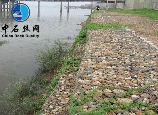 格賓石籠護(hù)堤 格賓石籠護(hù)堤